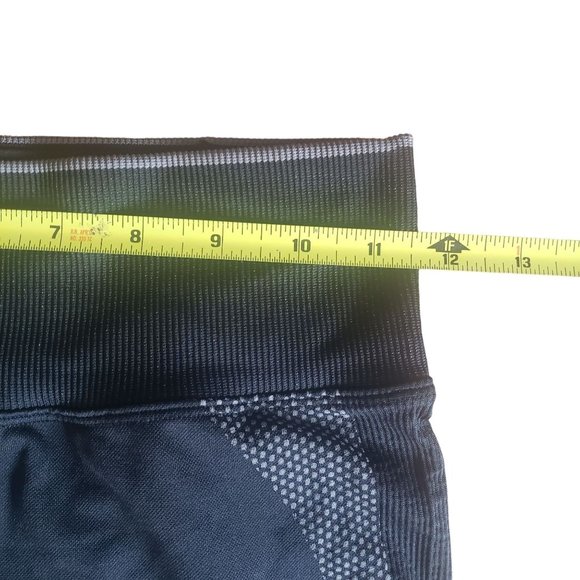 Victoria Secret Pink Active Seamless Leggings Black Size S/P Ankle Crop - Picture 7 of 8